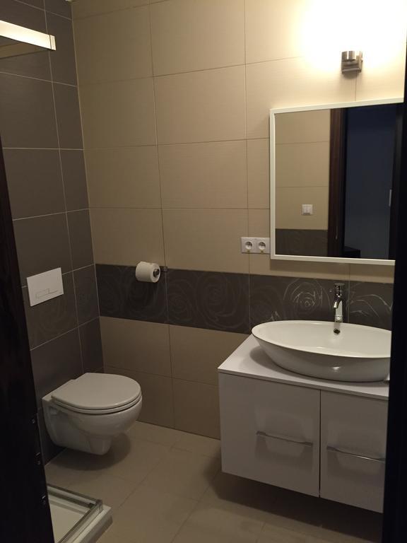 Garni Hotel Anne-Mary Piest'any Ngoại thất bức ảnh